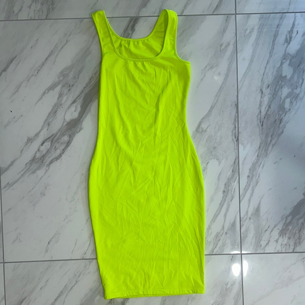 Yellow Bodycon Midi Dress Scoop Neck